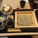Mantenno Hidesoba - もりそばと満腹丼のセット¥890-