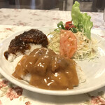 レストラン ナカタ - ハーフ＆ハーフ（税込み９１０円）の洋風カツ丼