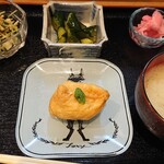 板忠 - 提供が前後したそうだ 熱々の浅利味噌汁