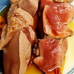 宇ち多゛ - ハツとレバボイル一本ずつお酢（ナマ）です