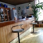 レストランチェック - 店内
