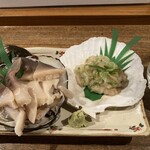 Tsugaru Kaikyou Sengyoten - ホッキ貝と帆立のとも和え