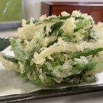 いずみ食堂 - アスパラのかき揚げ