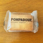 POMPADOUR - レーズンサンド…税込172円