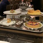 シェ・イノ - ケーキワゴン