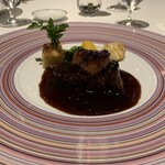 シェ・イノ - 牛フィレとフォワグラのロッシーニ好み