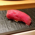 匠 進吾 - 赤身のヅケ、鮪は伊豆の下田だったような