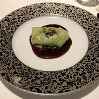 シェ・イノ - フォアグラのキャベツ包み