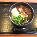 沖縄源食堂 - 炙りとろとろ軟骨ソーキそば小　平麺・ゆずかつお　￥580
