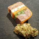 ブロックス - 牛ほほ肉のテリーヌ　ラヴィゴットソース