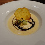 ブロックス - 安納芋の冷製スープ　野菜のマリネと芋チップ添え