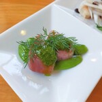 ハーブ キッチン Rosmarino - 本まぐろスナップエンドウ乗せ、オリジナルハーブソース