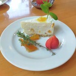 Habukicchinrozumarino - 甘夏レアチーズケーキ