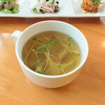 ハーブ キッチン Rosmarino - 舞茸コンソメスープ