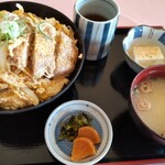 佐賀カントリー倶楽部 レストラン - かつ丼（大盛）