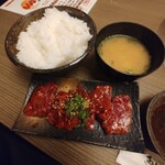 あぶり肉工房 西村家 - 