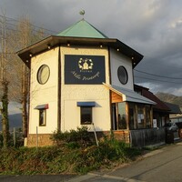 ビストロ・ミル・プランタン - 三角屋根