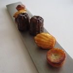 エスキス - プチフール：カヌレ、マドレーヌ、ファーブルトン3