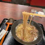 鉄板焼きステーキと生うどんの店 神戸牛あかぎ屋 - 細めの生蕎麦・自家製だそうです☆彡.。神戸牛の旨みがいっぱいの甘いお出汁です。