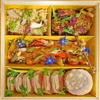 ラ・トゥーエル - 