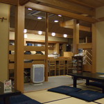 幸寿司 - 落ち着いた雰囲気です。