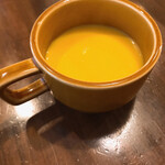 洋食や なかむら - 人参スープ