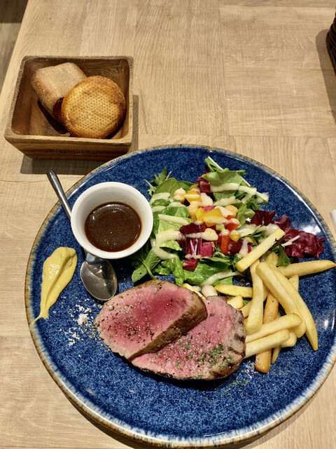 リトル デリリウムカフェ ハレザ池袋 Little Deliriumcafe 池袋 イタリアン ネット予約可 食べログ