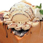 ダーツ＆スポーツバー ロスカボス - 完熟チョコバナナハニトーver.2.0