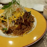 香港海鮮料理 椰林 - 香港風醤油やきそば￥1300