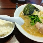 Ramen Dou Sendai Kko - 仙台っ子ラーメン(大盛) ライス