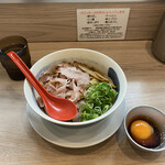 塚本 一盃 - 料理写真:肉まぜ　生卵付き