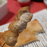 炭火焼鳥さかもり北新地 - 抱き身（胸肉の中でも胸の骨に近い部分）