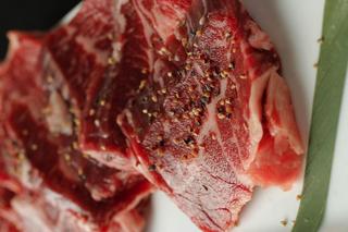 h youganyakinikudainingubombori - 牛ハラミ　適度に脂がのって肉の味も楽しめる人気の部位