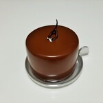 ラヴニュー - 西洋なしとチョコレートのデリス、トンカ豆の豊かな薫り、L’hymne（リーム）580円