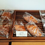 ラヴニュー - クロワッサンやショコラピスターシュ、パンオショコラなど美しいビジュアルのヴィエノワズリーまで