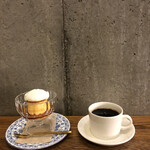 Tokyo Coffee Lab. - 『奥久慈卵の焼きプリン¥450』 『ブレンドコーヒー¥450』