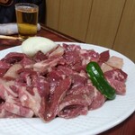 すえひろ屋 - お店で5人座ってこの量