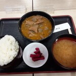 Akagi Kougen Sabisu Eria - もつ煮定食870円