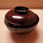 日本橋蛎殻町 すぎた - お椀　アサリ汁