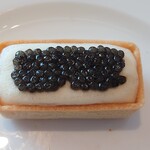 ザ カハラ ラウンジ - ホタテのムース キャビアオシェトラ