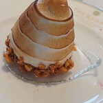 ザ カハラ ラウンジ - 季節のケーキ　モンブラン