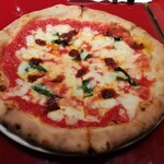 ジーノ ソルビッロ アーティスタ ピッツア ナポレターナ - カラブリアのピザ