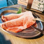 豚ホルモン我那覇焼肉店 - 