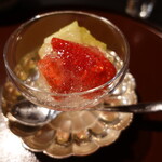 御懐石 志ら玉 - 水菓子：苺、メロン、ゼリー掛け