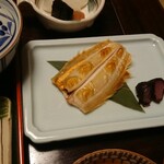 Hiiragiya Ryokan - 定番の笹鰈の干物。上品です。