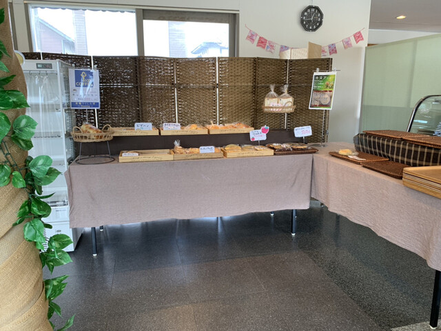 茶場つくしんぼ Blooming（ブルーミング） - 上二田（カフェ）の写真