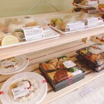 割烹お惣菜ととや - 