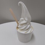 山本牧場 - ソフトクリーム 491円、タカシマヤアプリのクーポン提示でソフトクリーム「もうひと巻き増量」のサービスが(>ω<)