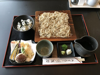 Nihon Ryouri To Soba Uotetsu - 天ざる蕎麦（税込み１８１５円）