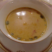 デ アドミラル - 野菜のスープはアツアツでした。